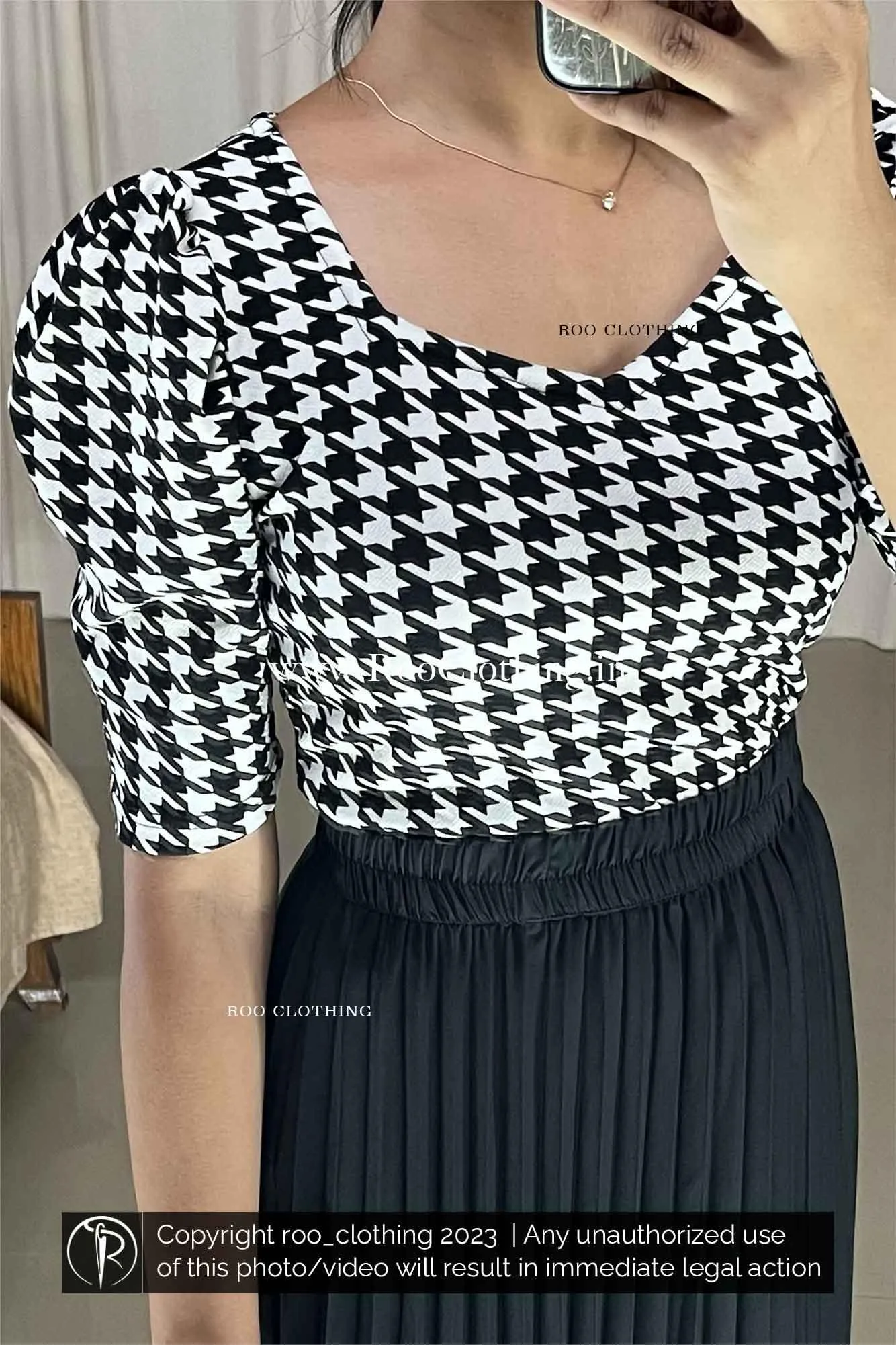 Black And White Checked T-shirt With Puff Sleeves (Top Only)