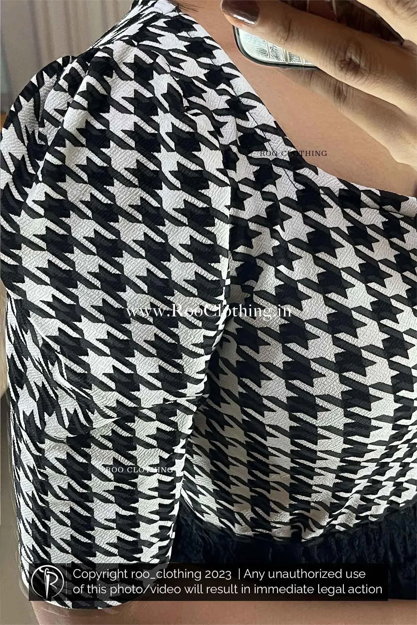 Black And White Checked T-shirt With Puff Sleeves (Top Only)