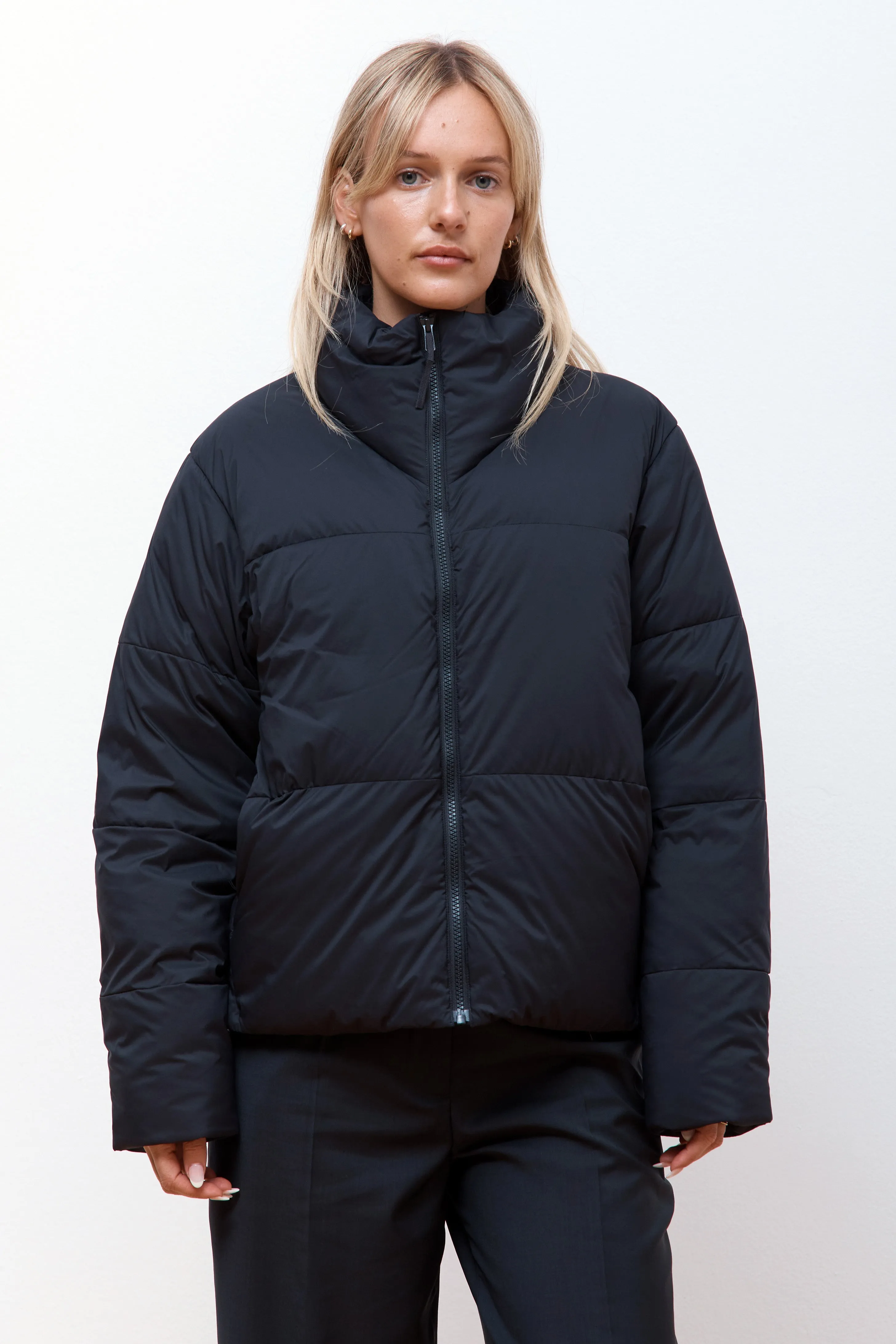 Conduit Down Jacket W Black