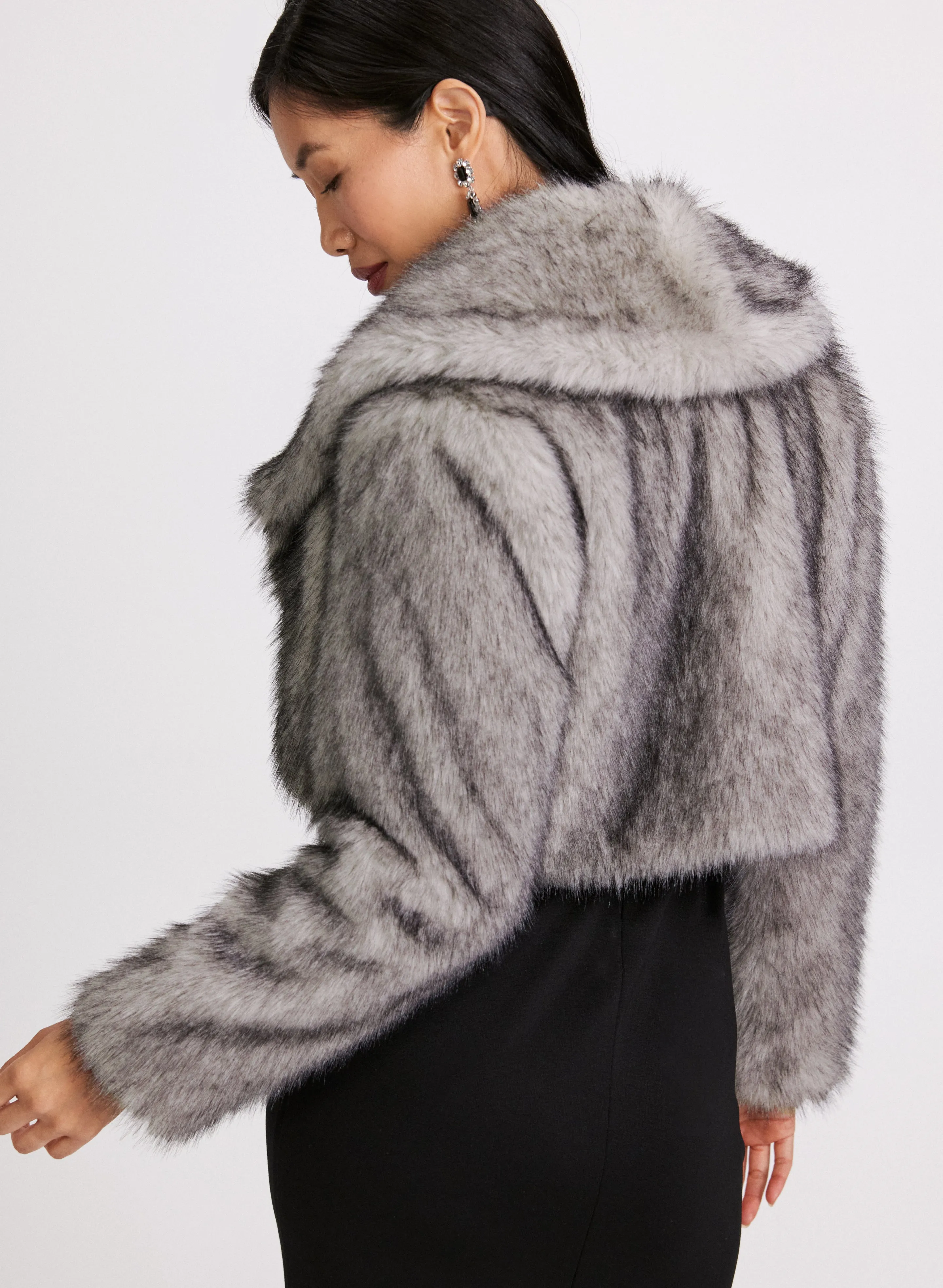 Cropped Faux Fur Jacket