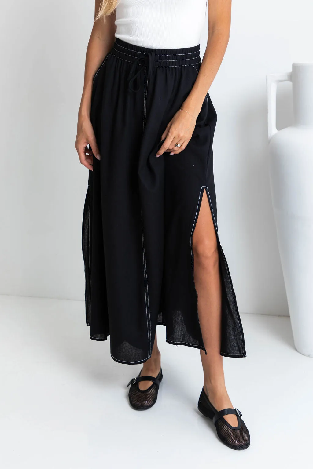 Ellie Contrast Maxi Skirt - Black