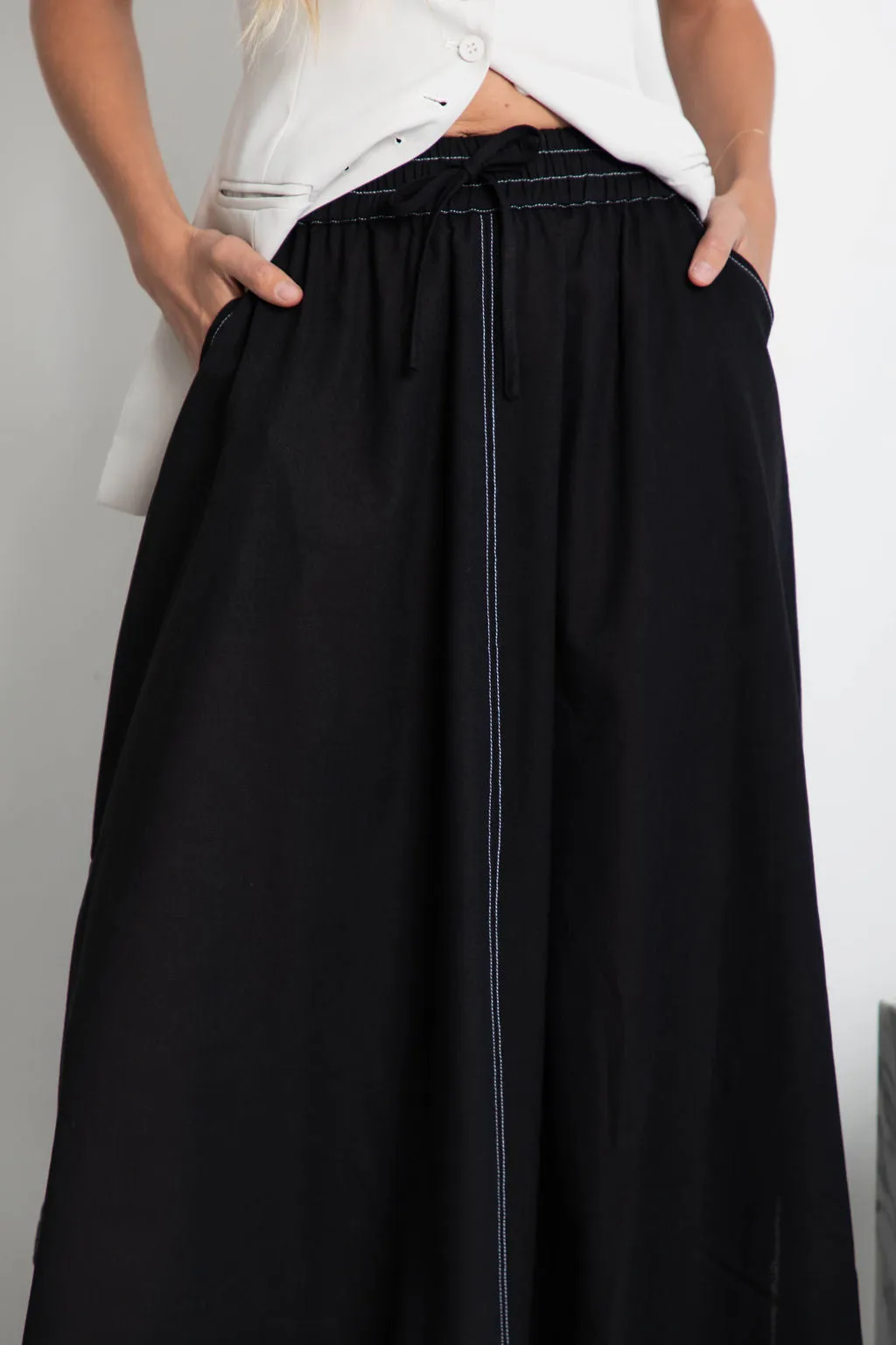 Ellie Contrast Maxi Skirt - Black