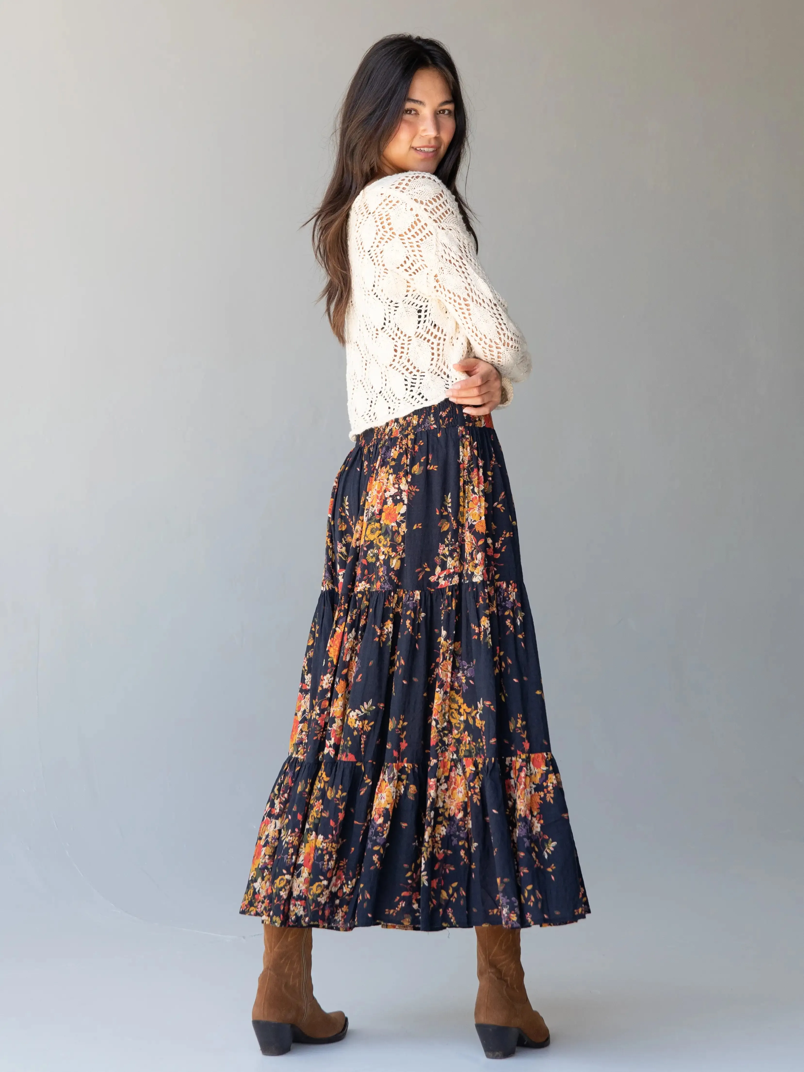 Hanna Convertible Maxi Skirt - Navy Red Bouquets