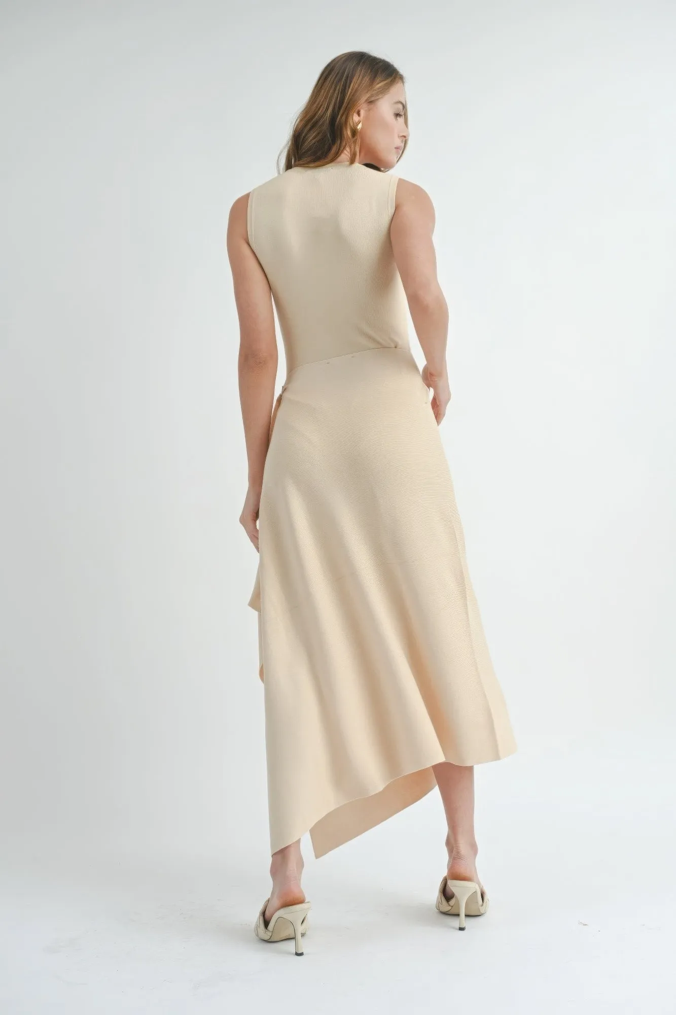 Hot Girl Classic Flow Asymmetrical Maxi Dress In Cream