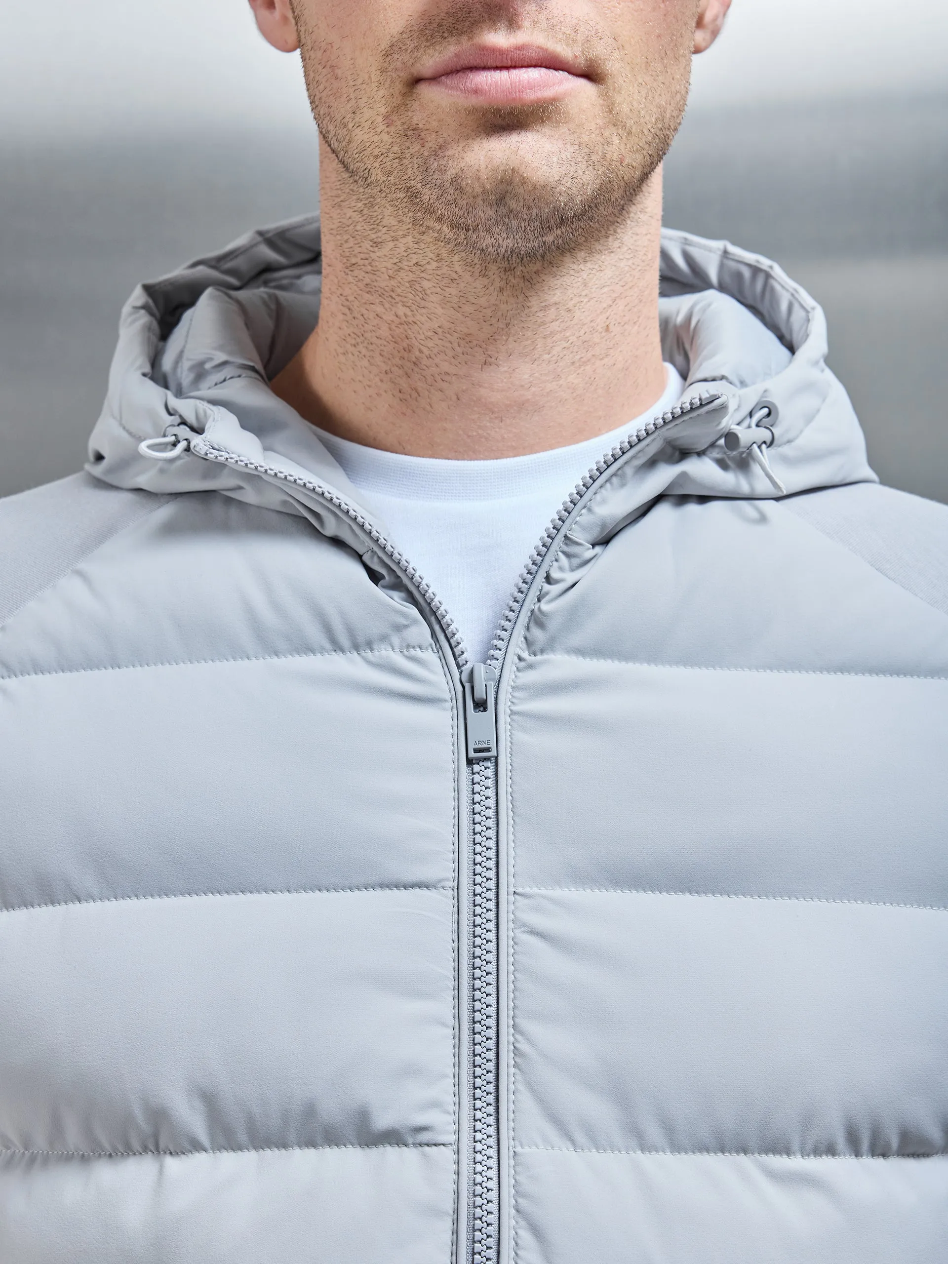 Hybrid Technical Puffer Windbreaker in Mid Grey