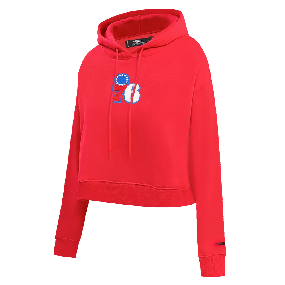 NBA PHILADELPHIA 76ERS CLASSIC WOMEN'S CROPPED PO HOODIE (RED)