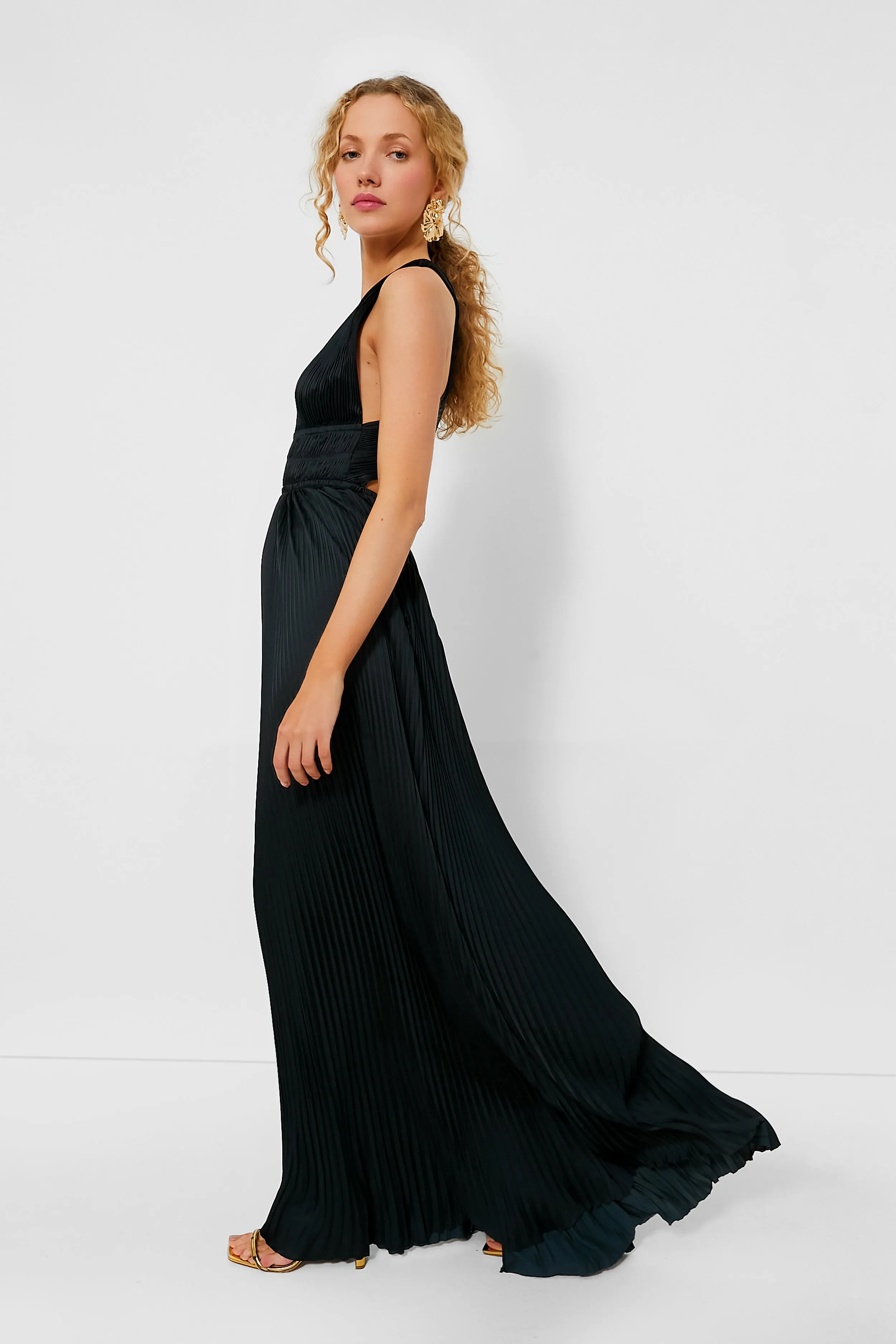 Noir Veda Gown