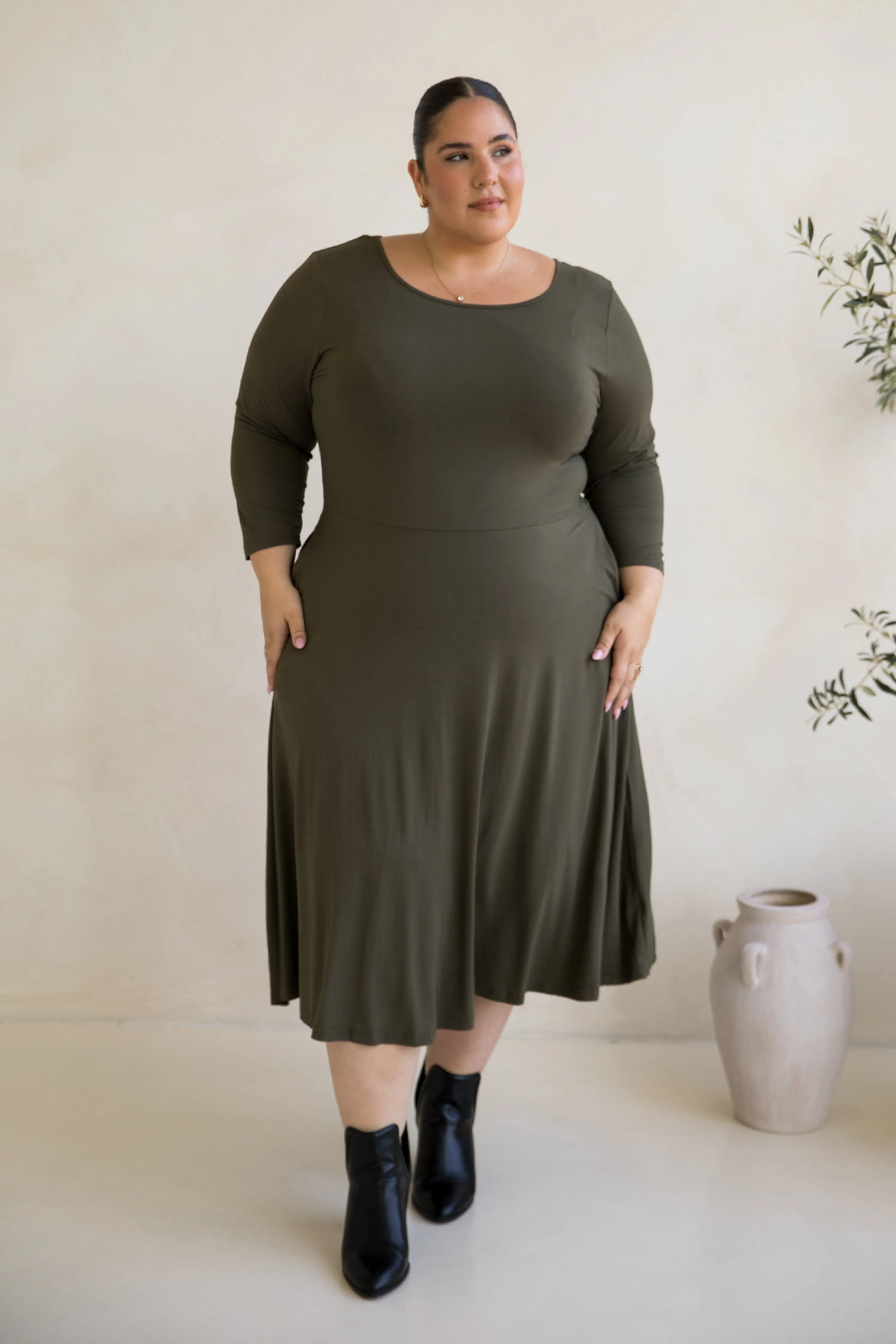 Penelope Dress | Moss Green