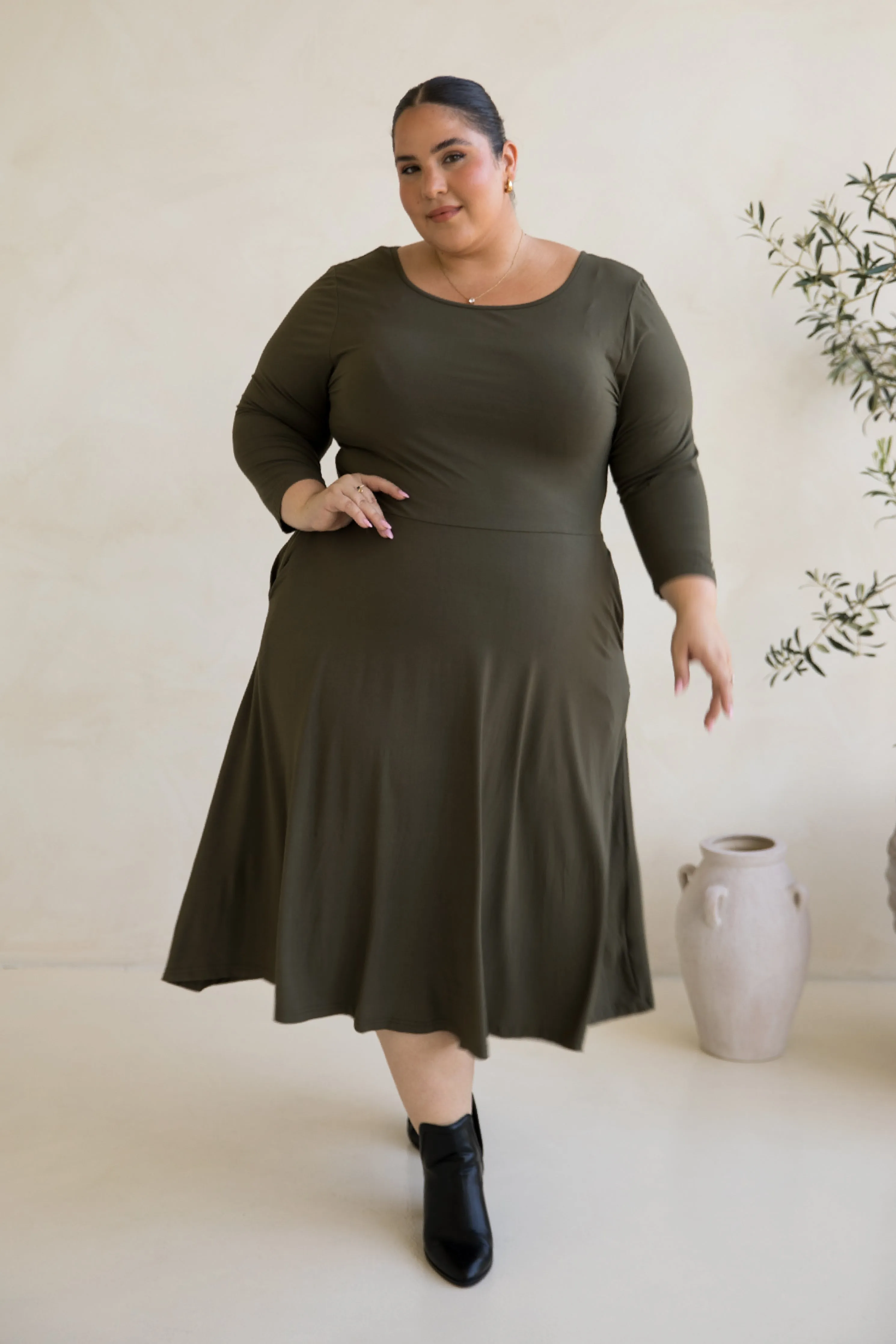 Penelope Dress | Moss Green