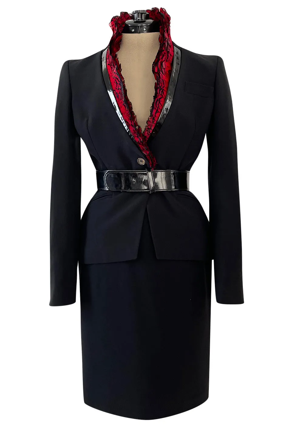 Spectacular Spring 2008 Alexander McQueen 'La Dame Bleue' Look 26 Red Feather Trim Black Suit