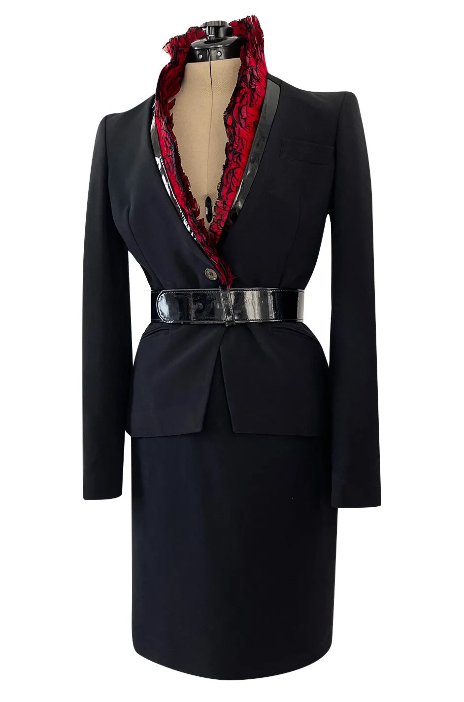 Spectacular Spring 2008 Alexander McQueen 'La Dame Bleue' Look 26 Red Feather Trim Black Suit