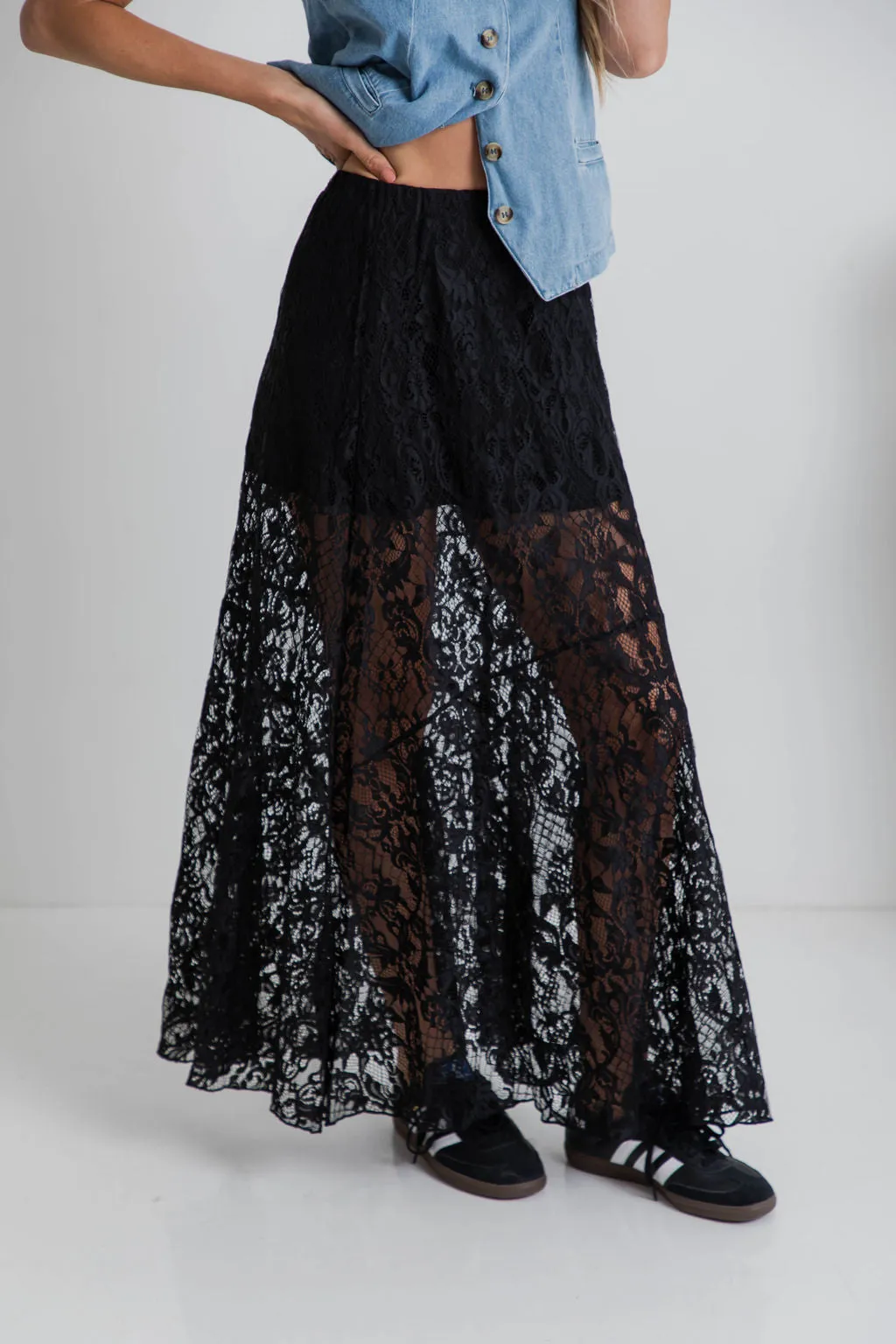 Zahra Lace Skirt - Black